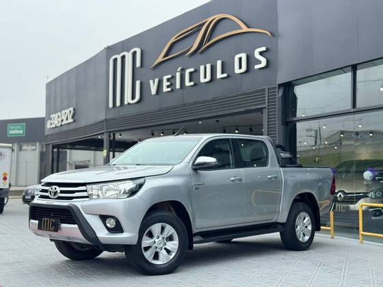 TOYOTA HILUX 2.7 SRV 4X2 CD 16V FLEX 4P AUTOMÁTICO